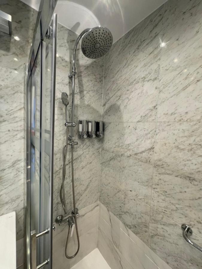 La Nina Del Mar Apartment เบนัลมาเดนา ภายนอก รูปภาพ